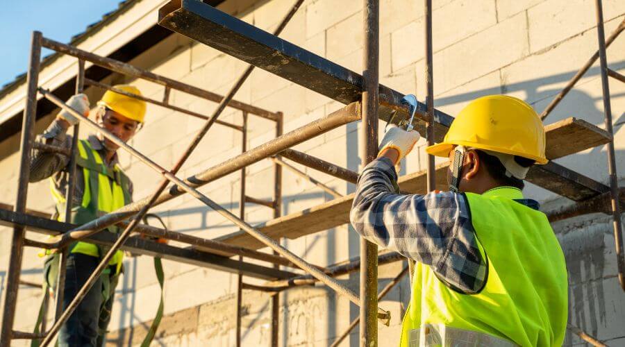 Professional fairlawn roofing services in Woodstock, IL